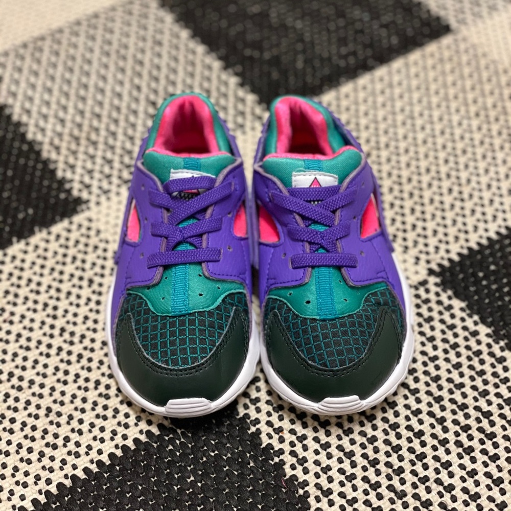 Nike Air Huarache Hyper Grape toddler 9c